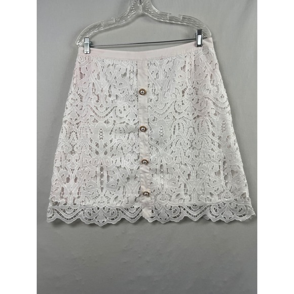 Solitaire Dresses & Skirts - Solitaire Crochet Skirt Women XL White Floral Pearl Button Scalloped Beach